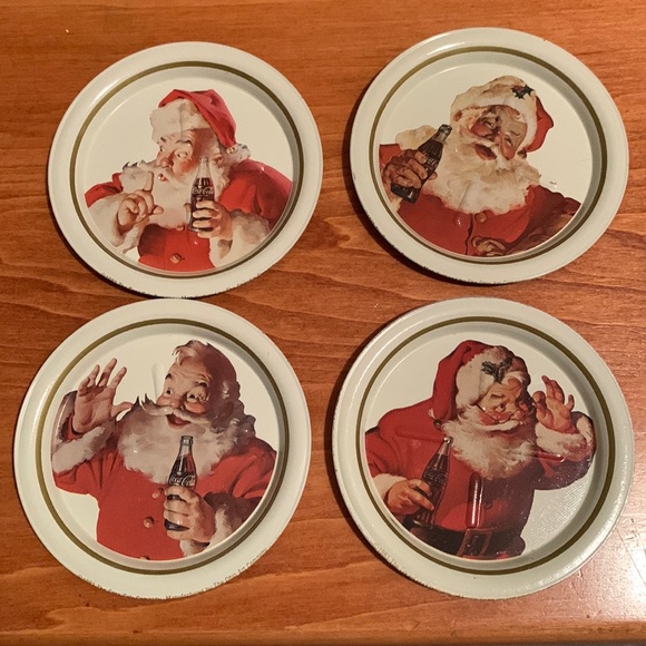 Vintage Collectible Tin Coasters featuring 4 Different Santa Claus & Coca Cola - Picture 1 of 12